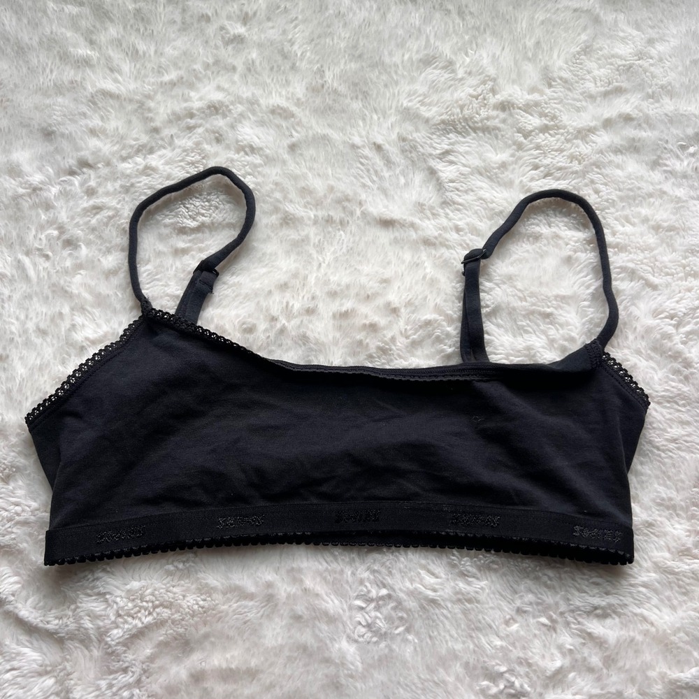 Skims Womens Black Lace Trim Scoop Neck Bralette Adjustable Straps Size Medium